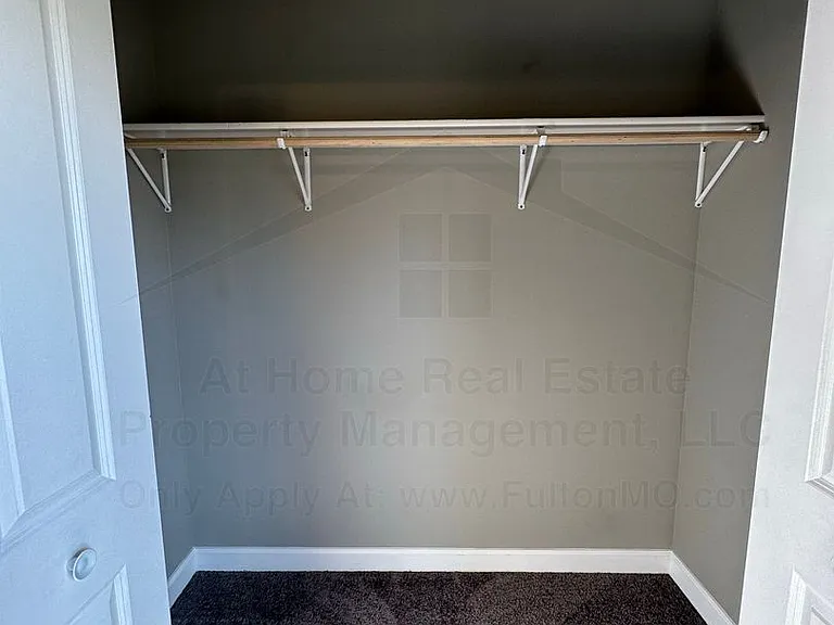 506 Commons Dr — Photo 20