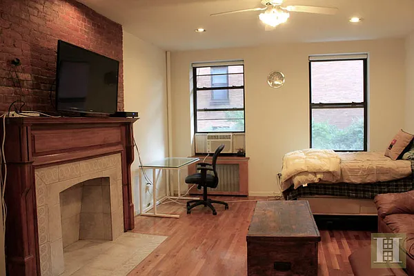 Rented by Halstead Real Estate | media 8