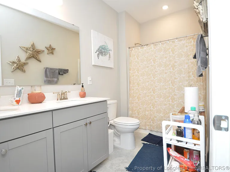 1004 Pyrenees Way — Photo 22