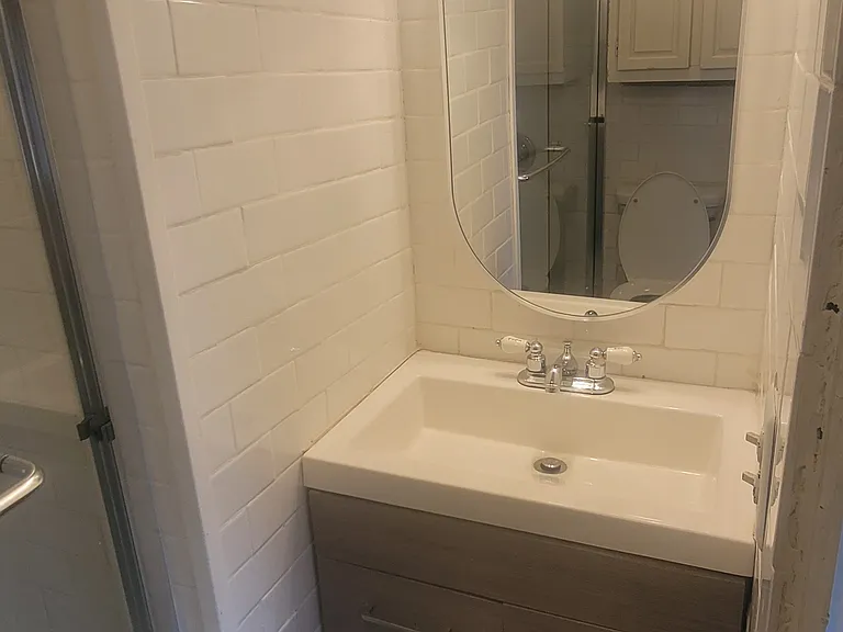 4220 E Main St #5 — Photo 9