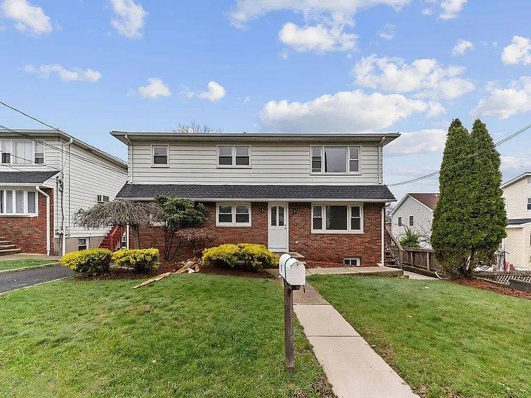 11 Sibel Ct #2 — Photo 16