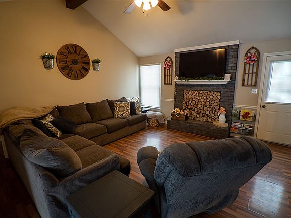 2nd image of 270 Atlantis Way