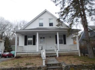 15 Ridgeway St, Stamford, CT 06907