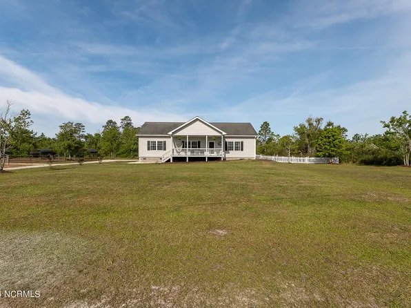 238 & 240 Pilchers Branch Road, Holly Ridge, NC 28445
