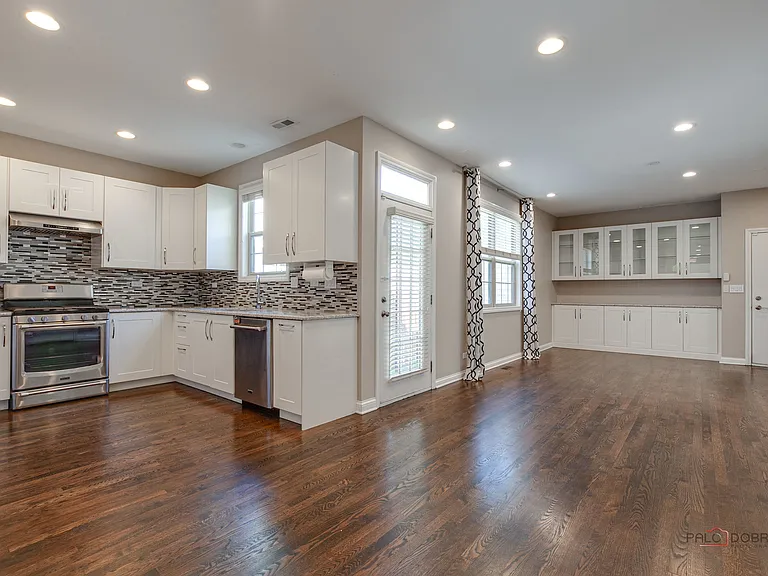 2460 Violet St #2460 — Photo 7