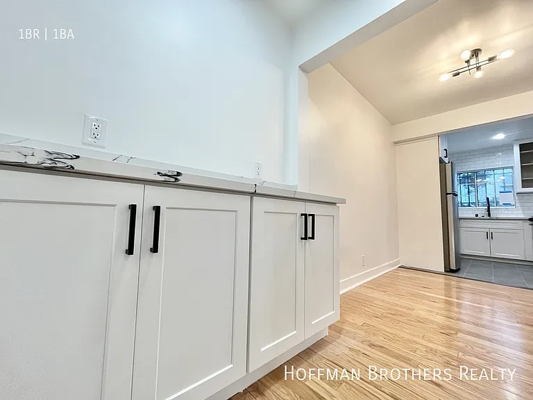 1403 N Vista St — Photo 11
