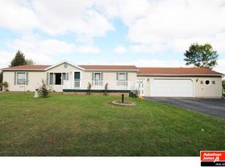 W708 Meadow Dr, Green Lake, WI 54941