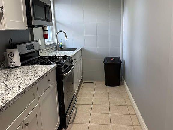 337 Riverside Dr #C, Johnson City, NY 13790 | Zillow