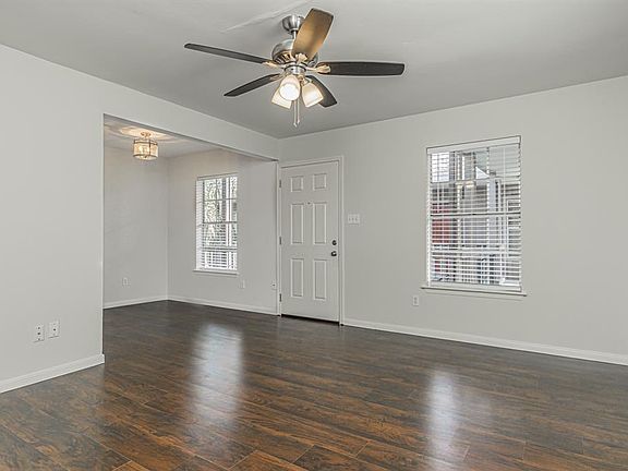 5th image of 600 19th St #11