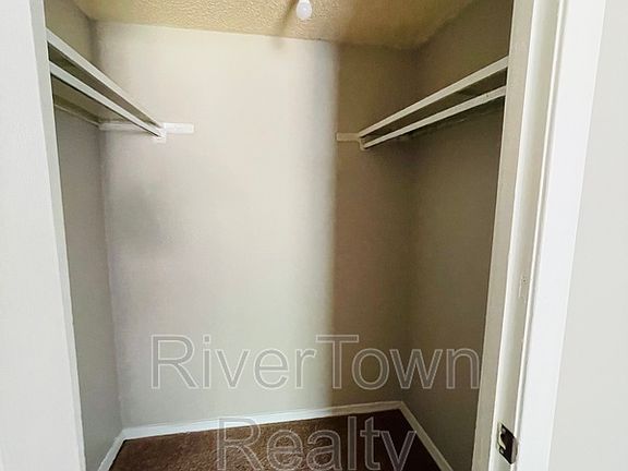 5th image of 2827 Sonora Dr APT 4