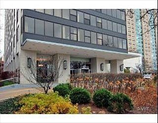 5th image of 3150 N Lake Shore Dr APT 18F