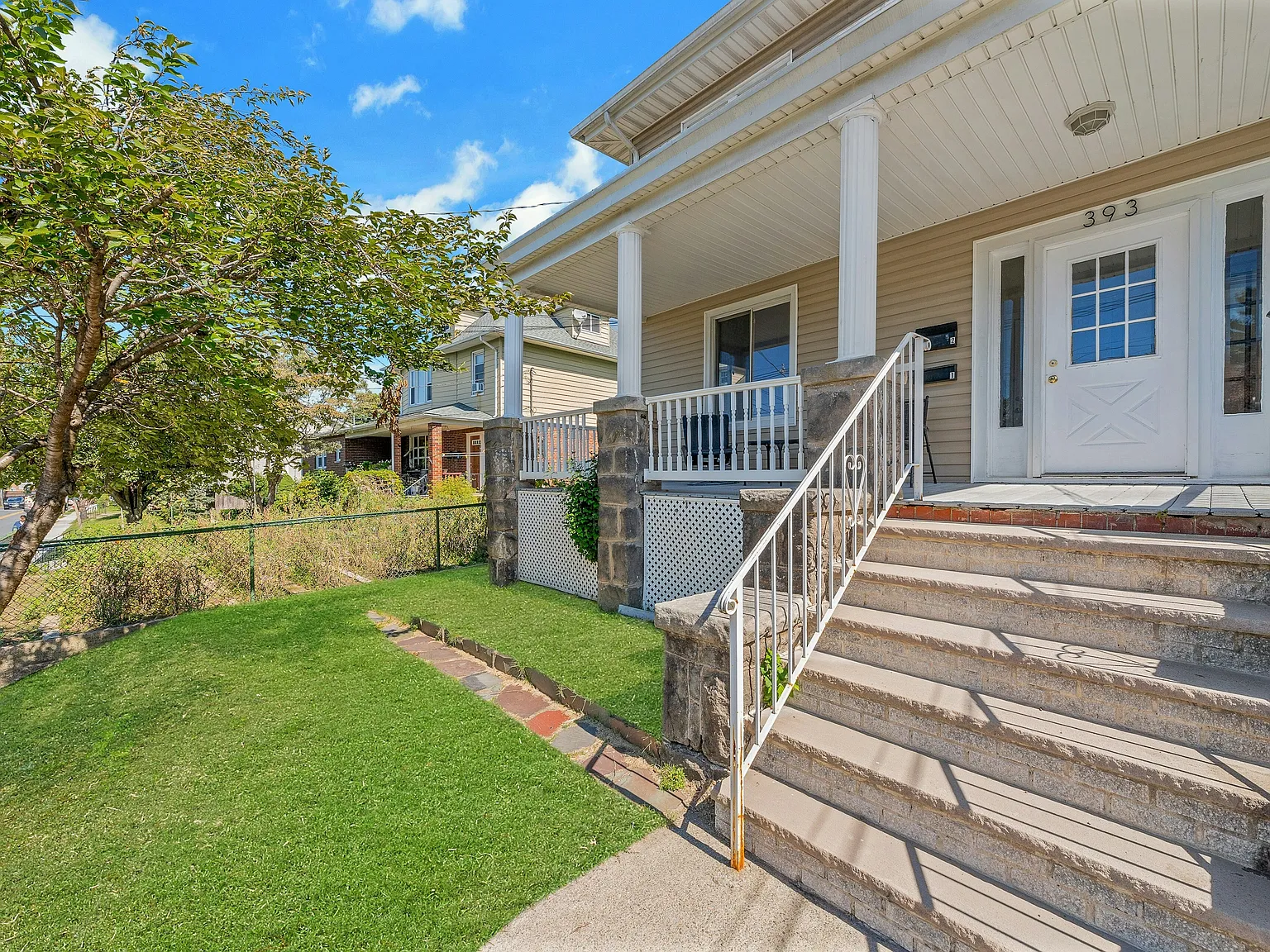 2 bed, $3,000 — Photo 2