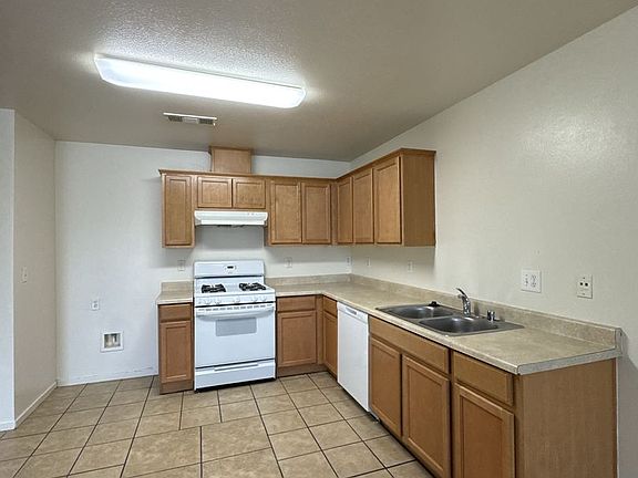 5th image of 952-974 Mehlert St #952