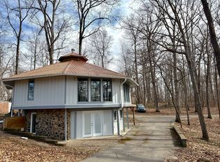 50 Woodlawn Vlg, Mitchell, IN 47446