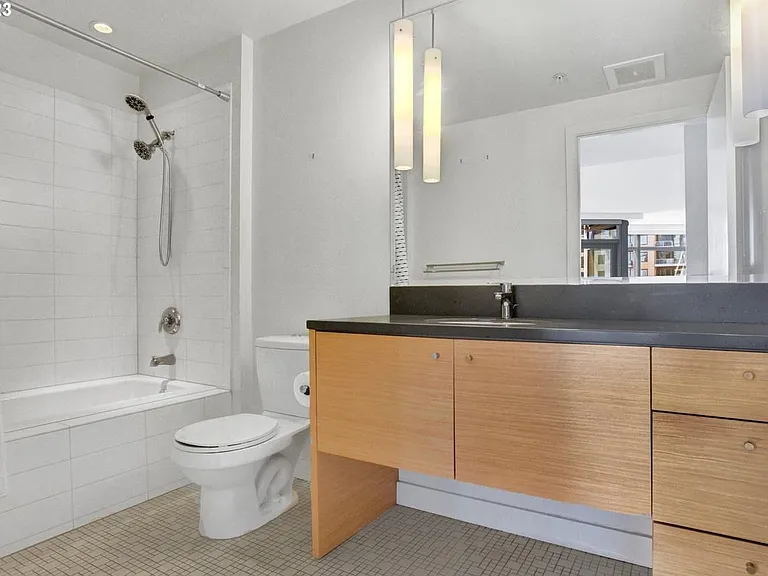 3601 SW River Pkwy #1118 — Photo 9