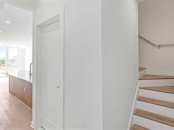 5th image of 501 Kennedy St NW #Ecfbd2f0f