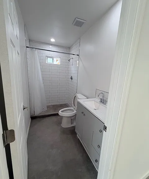 916 E Elm St #A-2 — Photo 13