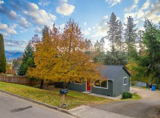 1860 E 6th Ave, Sutherlin, OR 97479