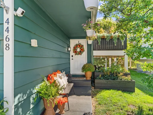 4468 Cinnamon Ridge Trl, Eagan, MN 55122