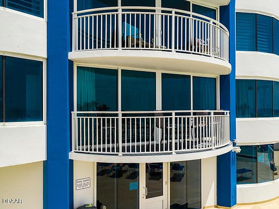 3rd image of 2625 S Atlantic Ave APT 4SE