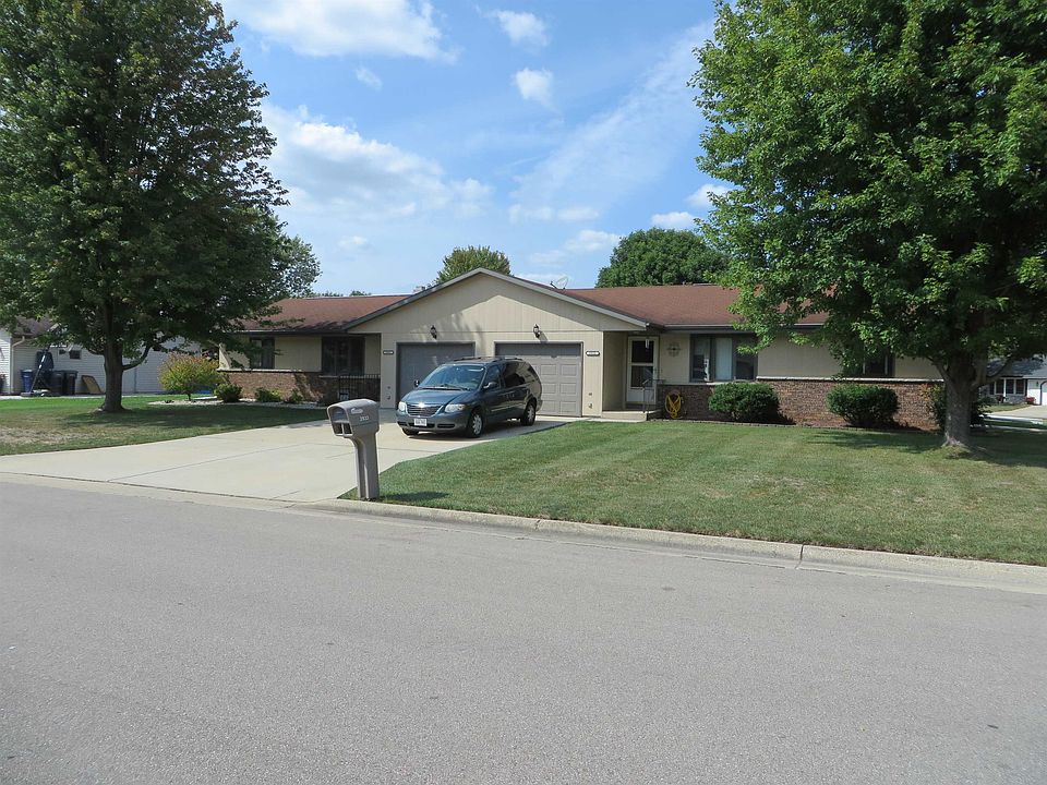 1st image of 3931-3933 Beacon Ct