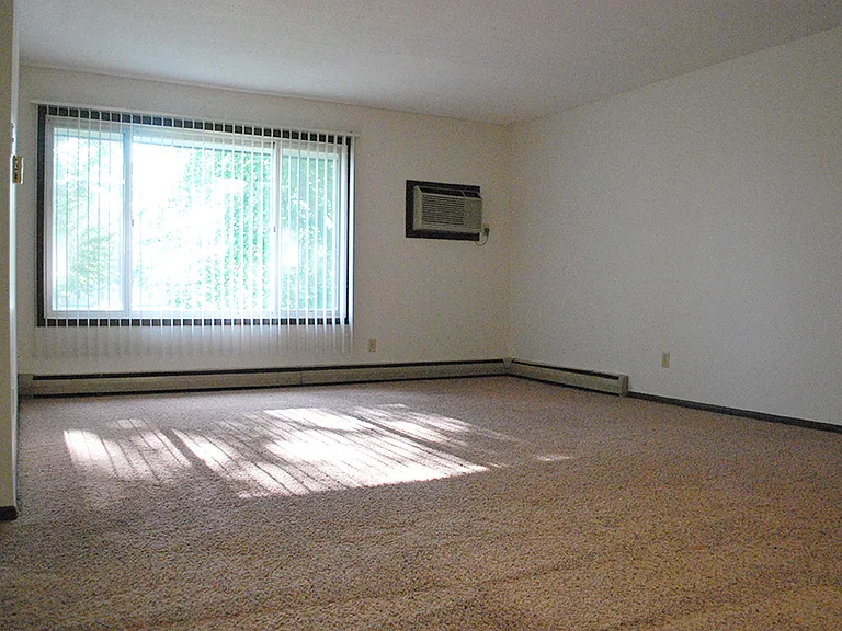 Homestead Apartments — Photo 12