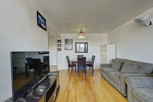 Sold by Akam Sales and Brokerage | media 6