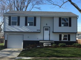 152 Lightner Ln, Englewood, OH 45322