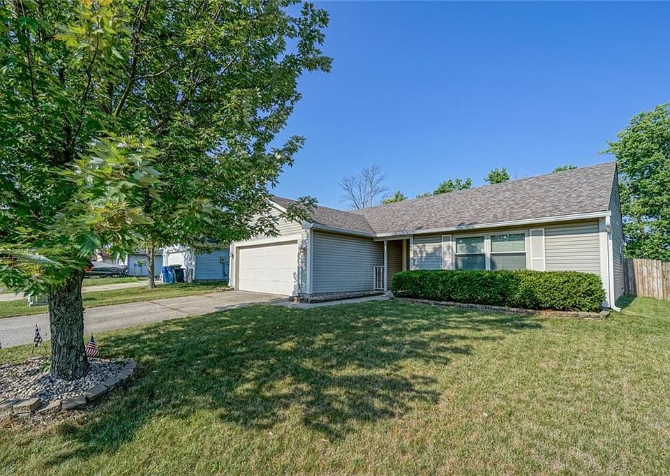 1st image of 3066 N River Birch Dr