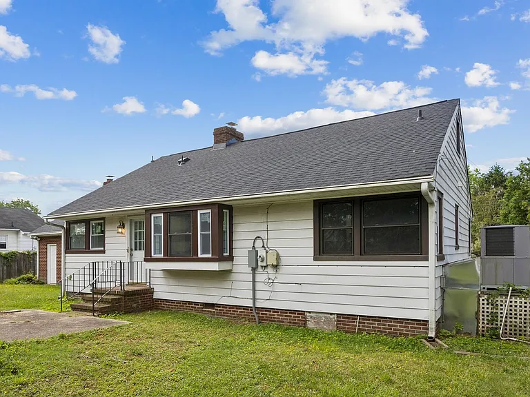 19 Magnolia Pl — Photo 23