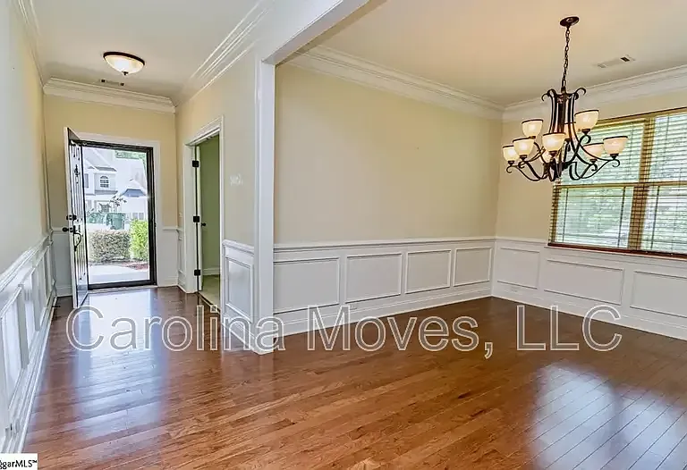 4 Cedarhill Ct — Photo 2