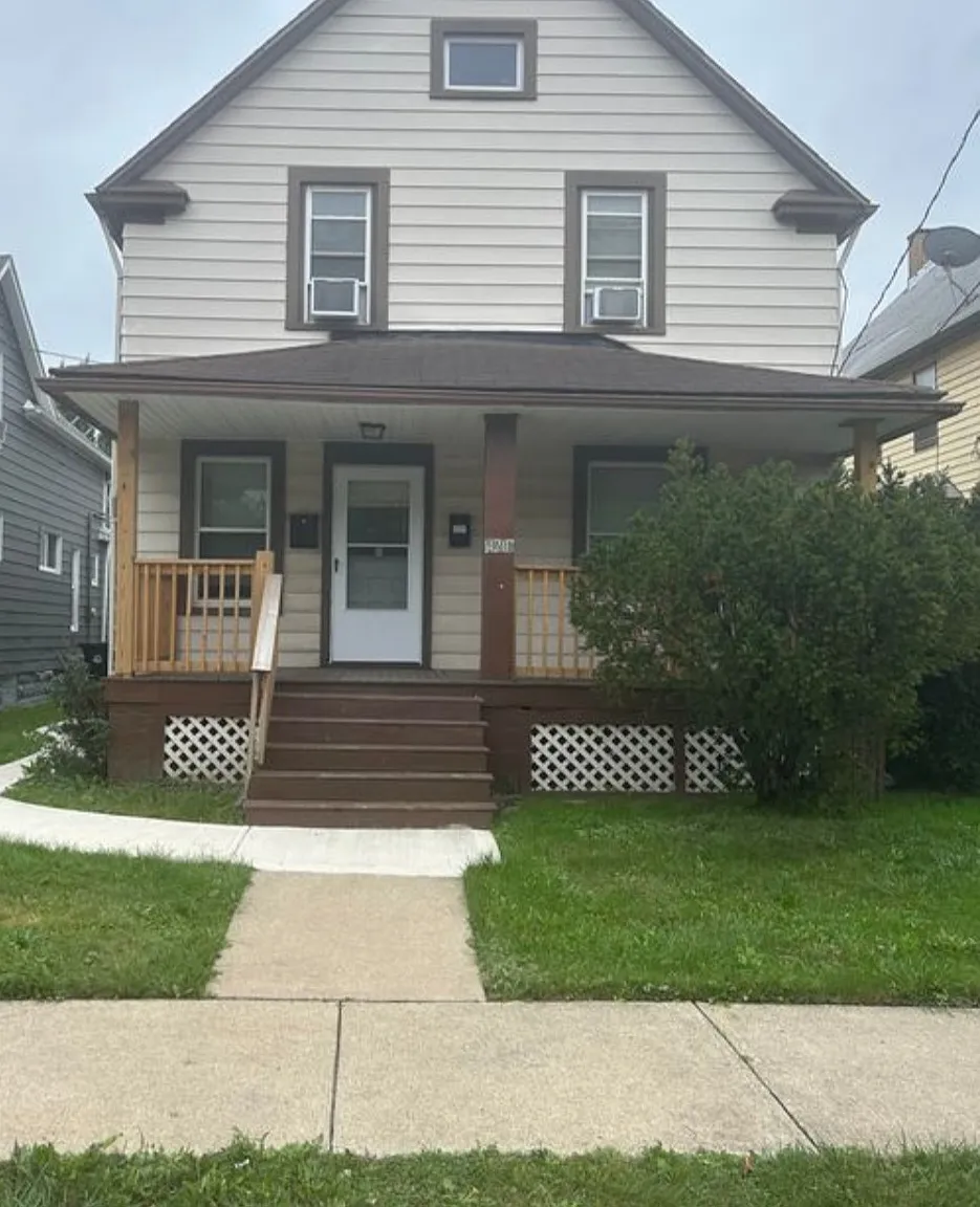 4211 Storer Ave — Photo 1