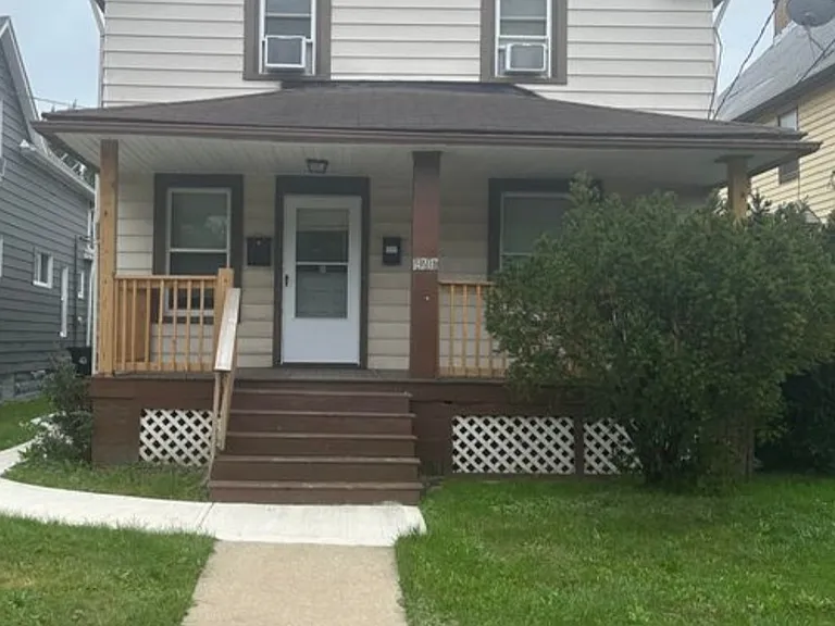 4211 Storer Ave #1 — Photo 1