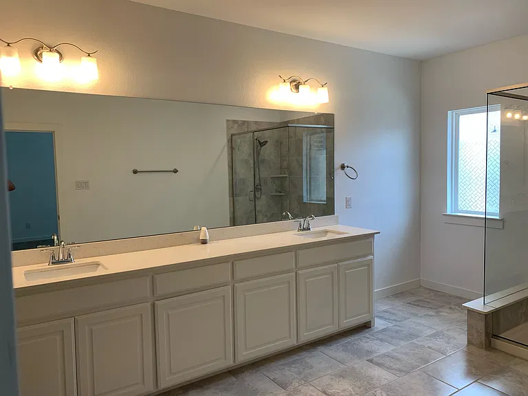 4881 Ellie Ln — Photo 11