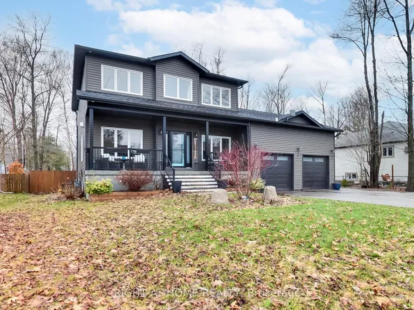 54 Bellehumeur Rd, Tiny, ON L9M 0J1