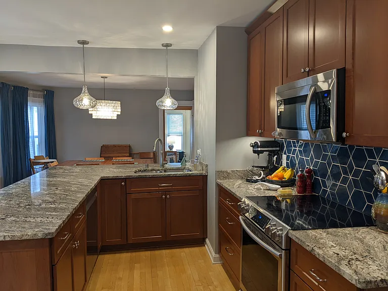 1225 Jenifer St #2 — Photo 6