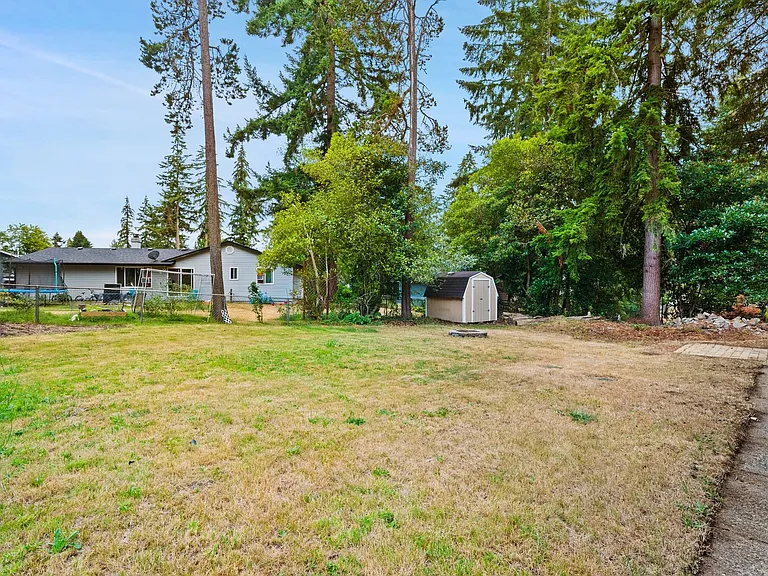 1830 SE Vale Rd — Photo 31