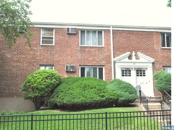 115 E Clinton Ave #1A-101A, Bergenfield, NJ 07621