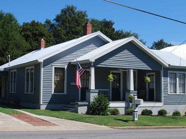 9 E Grady St Statesboro Ga 30458 Zillow