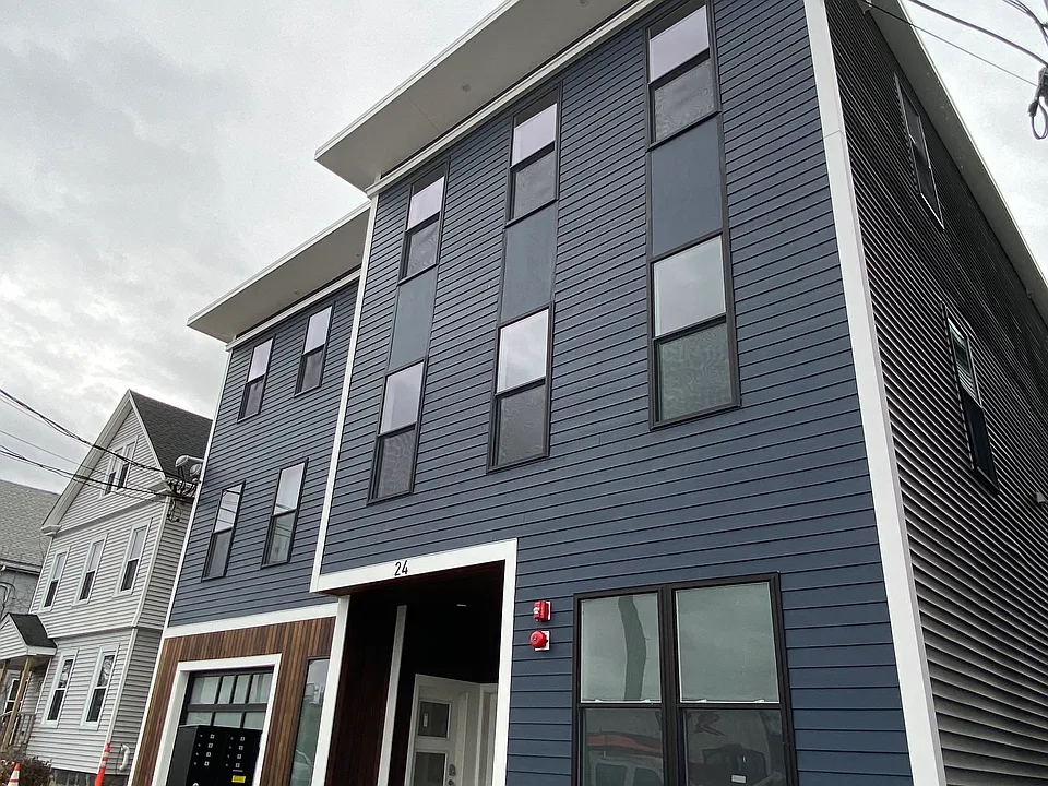 24 Norwood St #3