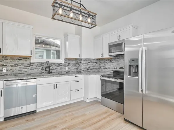 2917 E 30th St, Kansas City, MO 64128