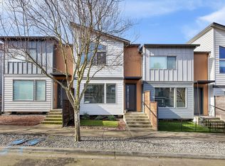 179 N 44th Pl, Ridgefield, WA 98642