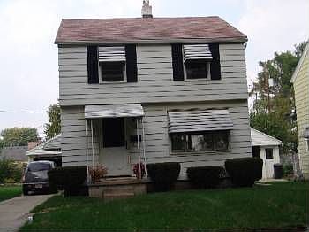 2nd image of 1160 Hawk St