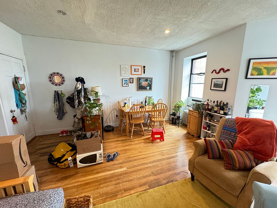 1st image of 83 W 104th St #5F