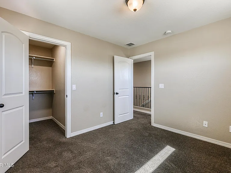 5525 Valley Cedar Dr — Photo 27