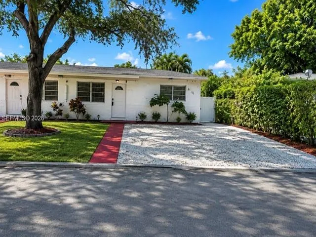 6193 SW 48th Ct — Photo 16