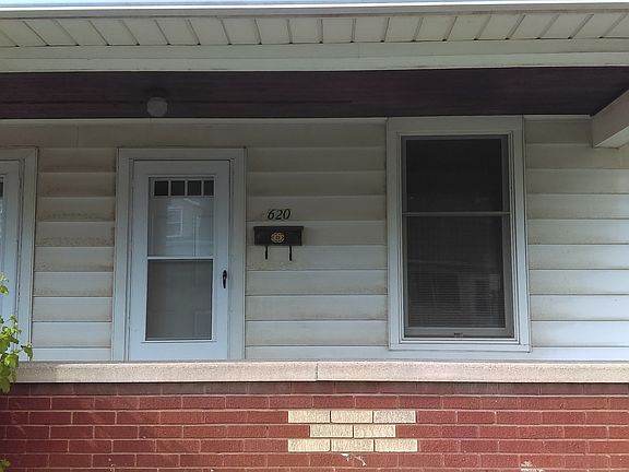 2nd image of 618 Hayes Ave #620