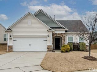 2409 Fiddich Ln, Fuquay Varina, NC 27526