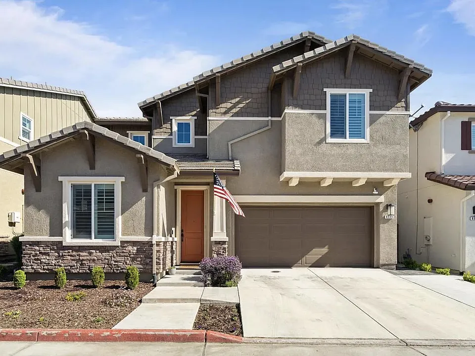 6588 Lopez Way