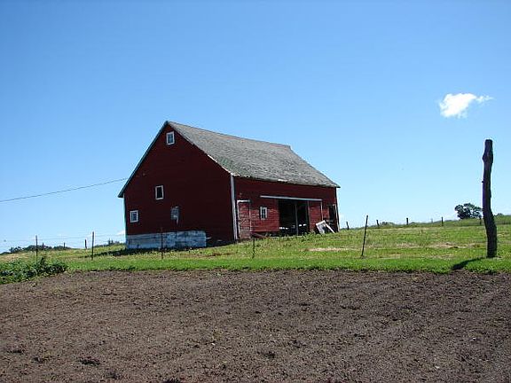 red barn